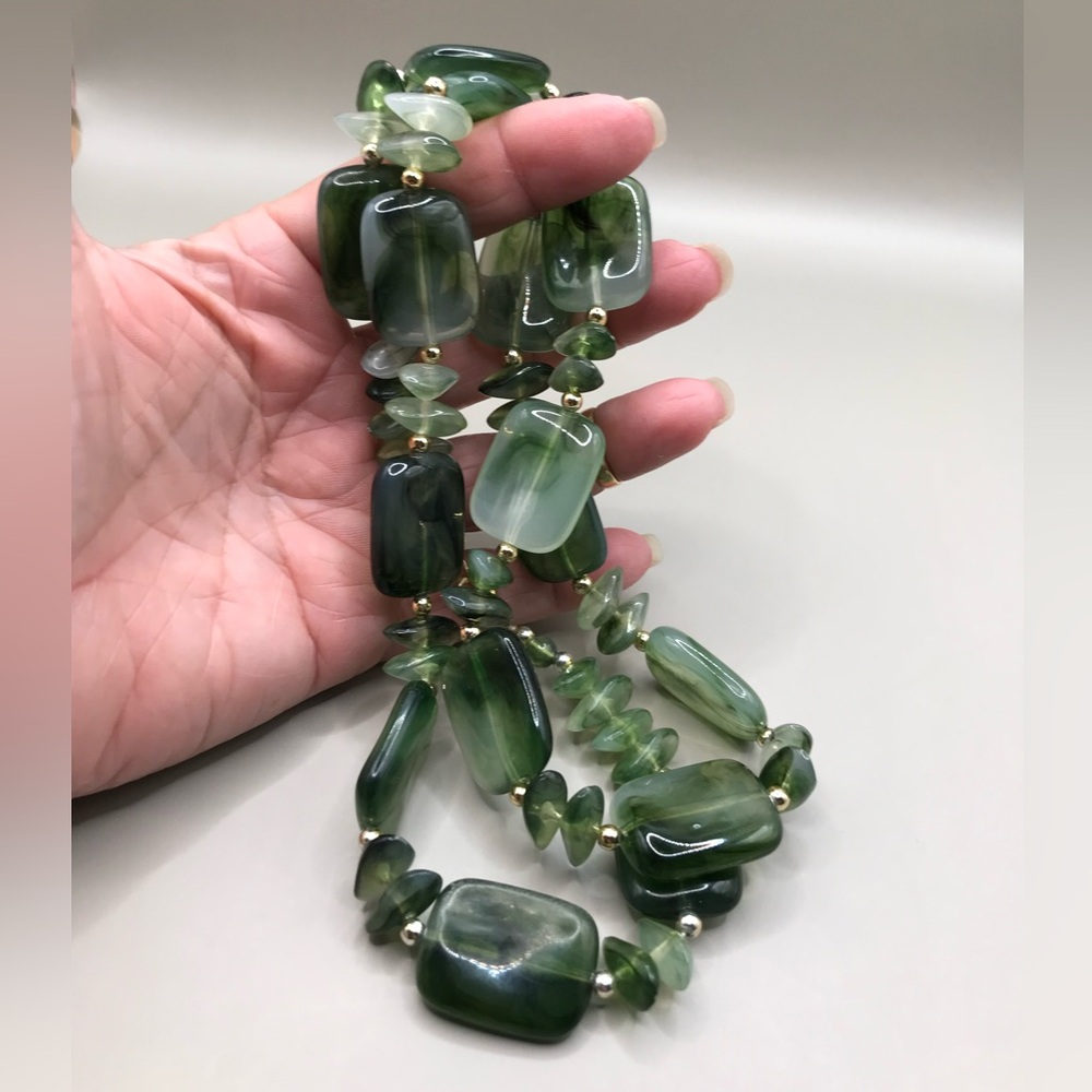 Marbled Green Acrylic & Silver-Tone Bead Necklace - Picture 3 of 5